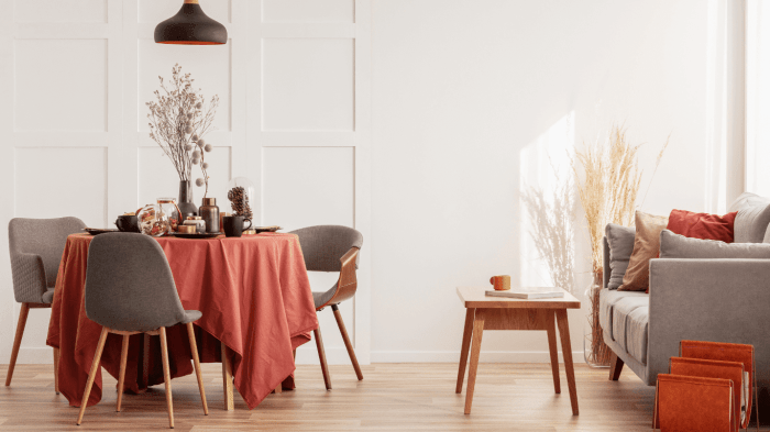 Fall decor for dining room table