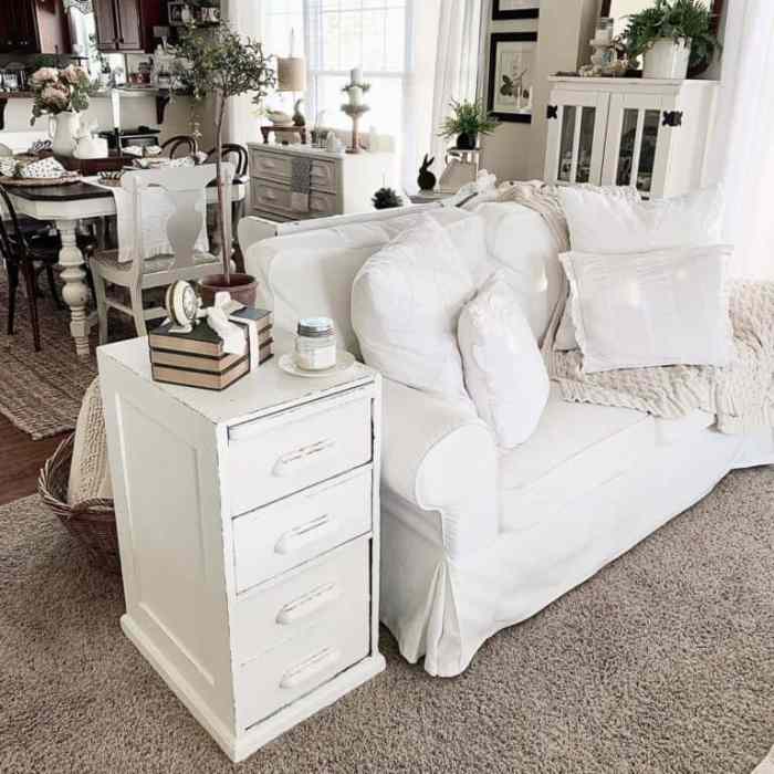 Farmhouse end table decor ideas