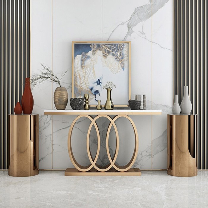 Contemporary console table decor