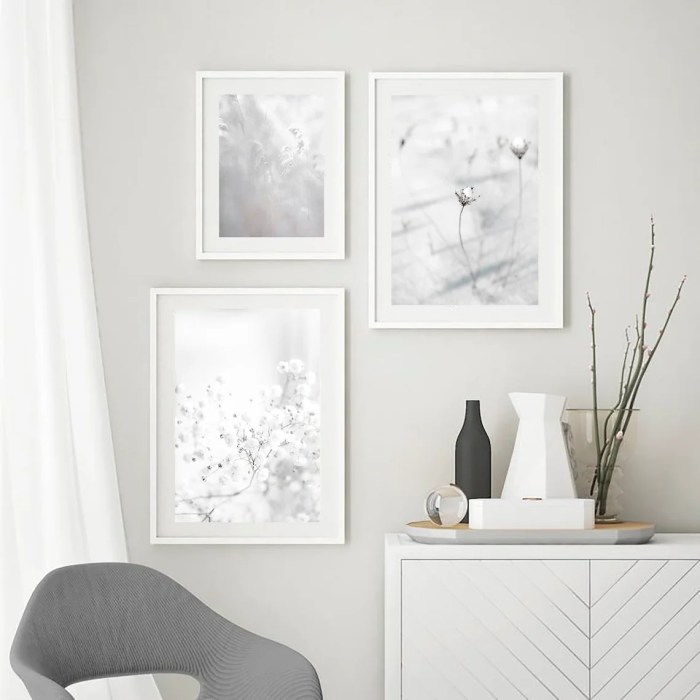 Grey and white wall decor